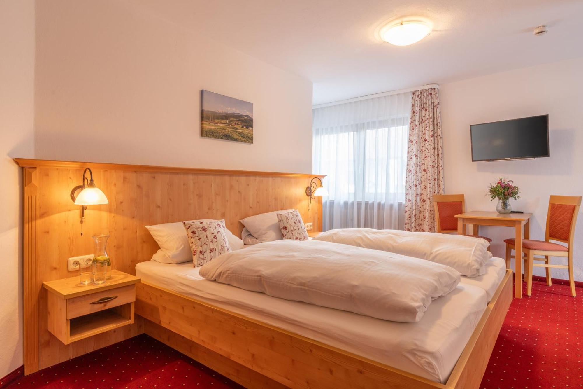 Gaeste- Und Apartmenthaus Wiesholler Chieming Kültér fotó